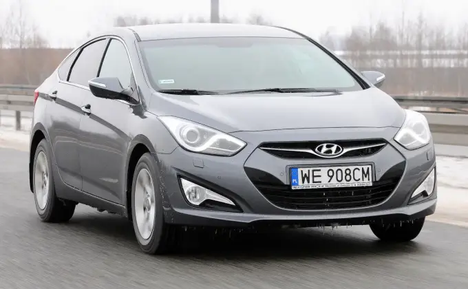 Hyundai i40 – Czy warto kupić? Opinie, silniki, usterki, porady