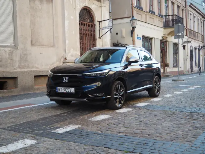 Honda HR-V - Cena, spalanie i praktyczność. Czy warto go kupić?
