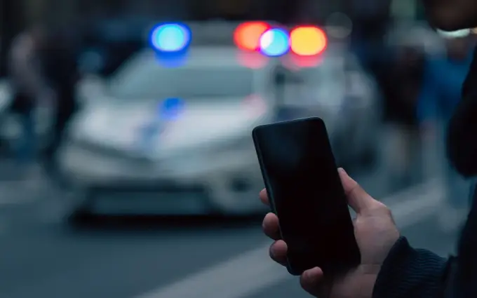 Cyfrowa inwigilacja telefonu - jak ją rozpoznać i zatrzymać