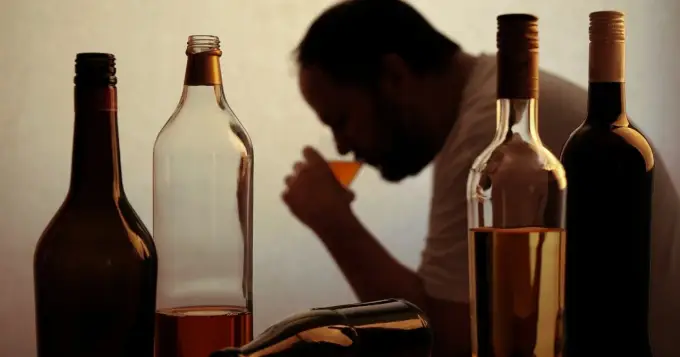 Renta alkoholowa – ile dostaniesz i jak ją uzyskać?