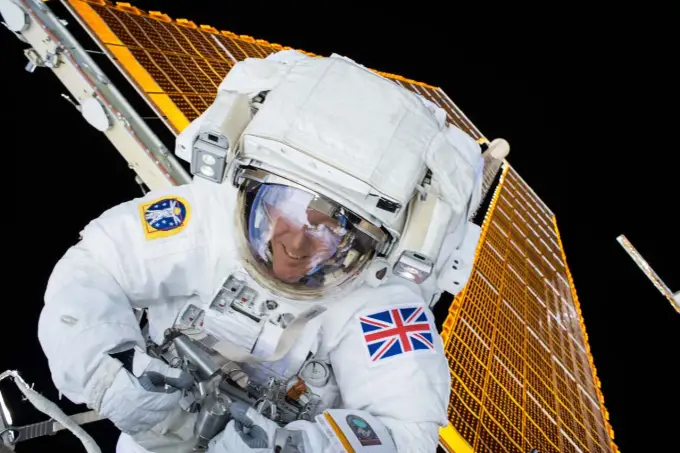 Jak zostać astronautą - Czego uczyć się, by polecieć w kosmos?