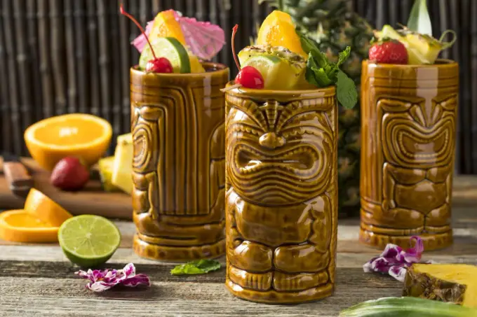 Jak zbalansować drinki tiki? Pozbądź się ostrego smaku alkoholu!
