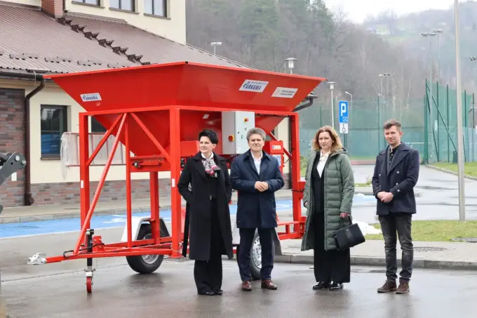 Kamionka w budownictwie - Kiedy wybrać ten trwały materiał?