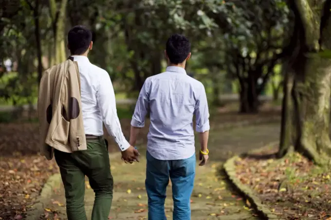 Homoseksualizm - Jak odróżnić orientację od zachowania i tożsamości?