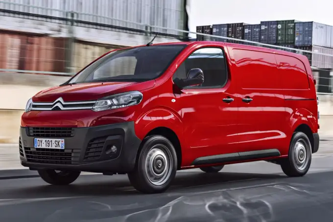 Citroën Jumpy wymiary - M czy XL? Wybierz idealny model!