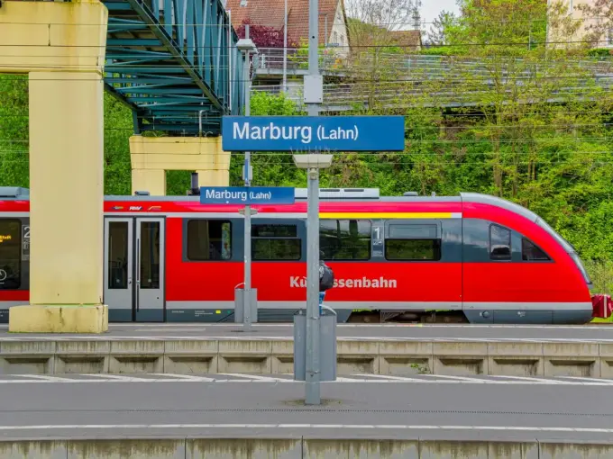 Pociąg do Niemiec 2026 - Rozkład, bilety, rezerwacja
