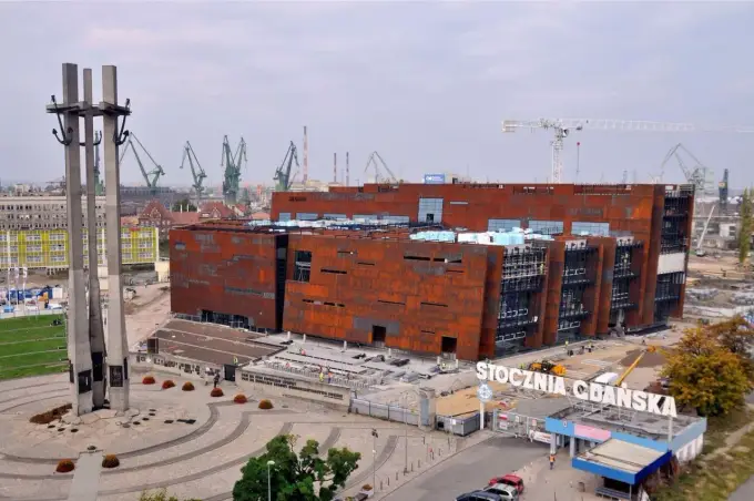 Stocznia Gdańska - Ile kosztuje zwiedzanie? Czas, bilety, porady