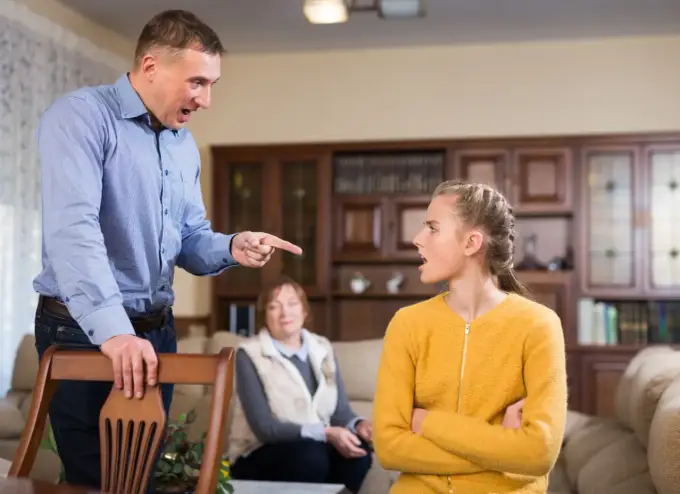 Jak legalnie usunąć osobę z mieszkania? Eksmisja bez ryzyka