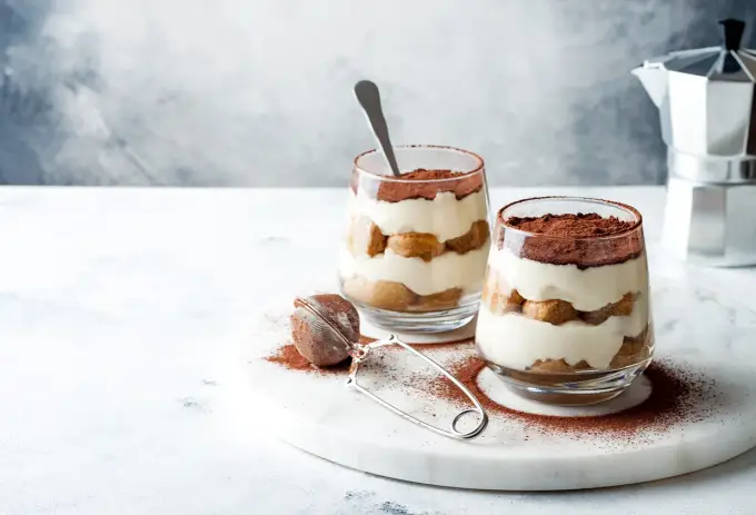 Najprostsze Tiramisu - Zrób je idealne, bez obaw!