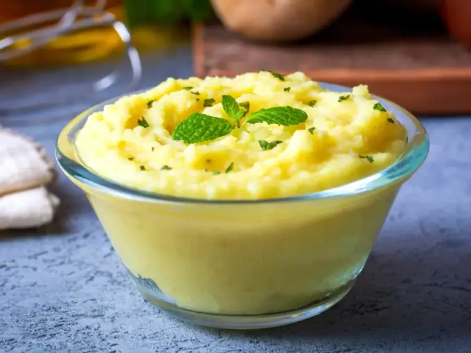 Puree ziemniaczane - Jak zrobić idealnie kremowe?