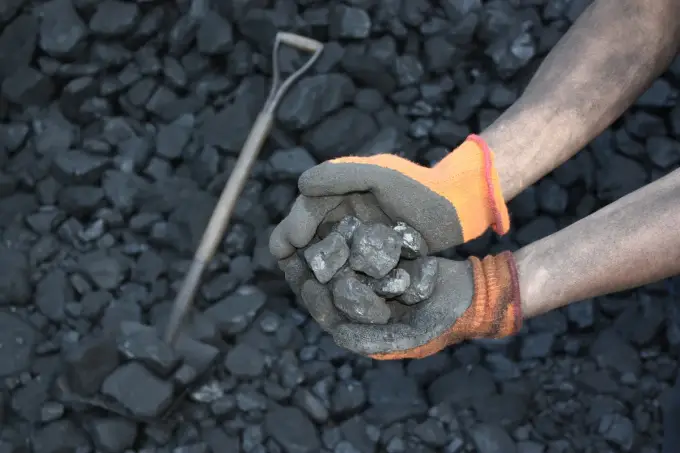 Jak cofnąć ślimak w piecu na ekogroszek? Instrukcja krok po kroku