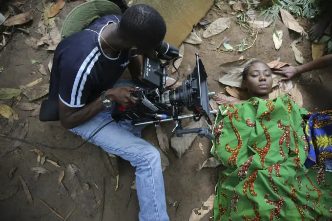 Nigeryjskie kino - skąd się wzięło i dlaczego tak działa