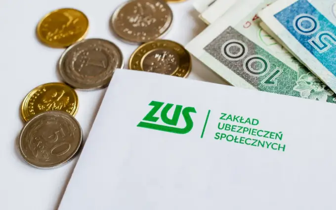 Jak sprawdzić zatrudnienie? PUE ZUS i e-Urząd Skarbowy krok po kroku