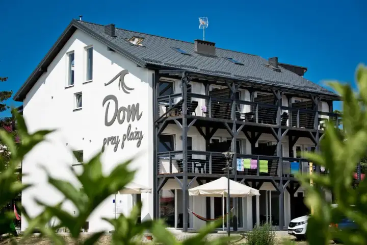 Dom przy plaży w Dąbkach: Twój przewodnik po wymarzonym wypoczynku