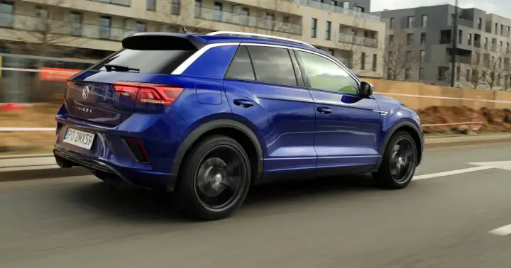 Volkswagen T-Roc R - 300 KM i 4,9 s do setki. Czy ma sens w Polsce?