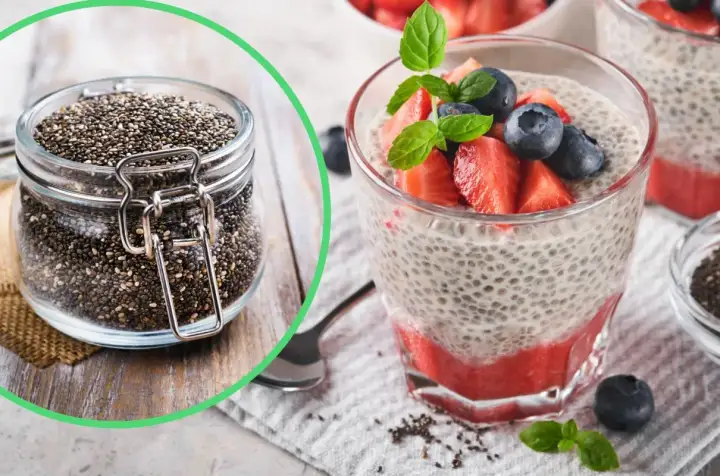 Nasiona chia w słoiku i deser chia z owocami. Zastanawiasz się, dlaczego pudding chia nie gęstnieje? Kluczowe są proporcje nasion i płynu.