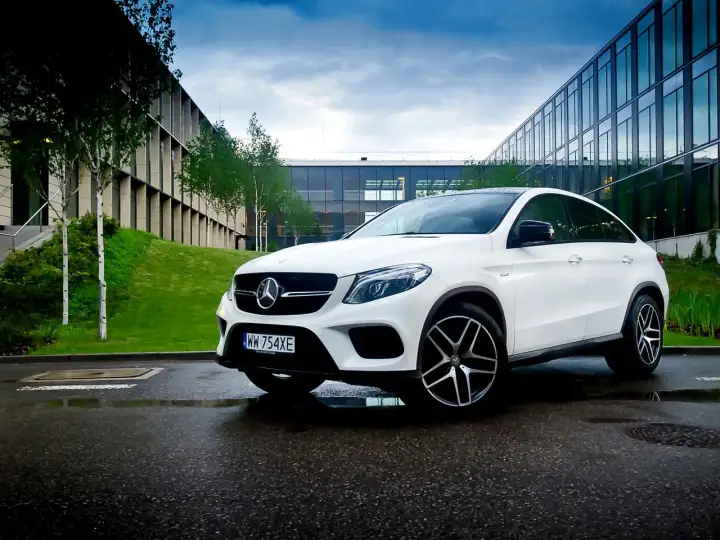 Mercedes-Benz GLE 450 4MATIC - Czy to najlepsza benzyna w gamie?
