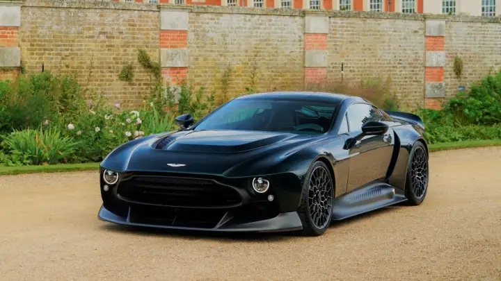 Aston Martin Victor - Dlaczego to najbardziej unikatowy model marki?
