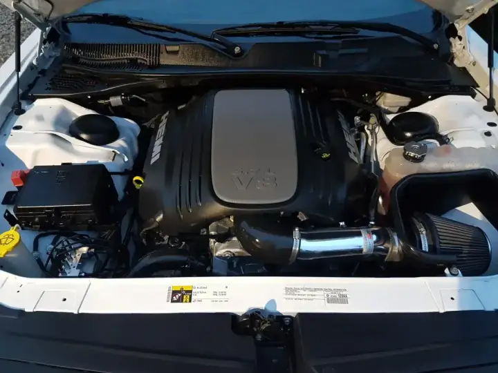 Silniki Dodge Challengera - który wariant ma dziś sens?