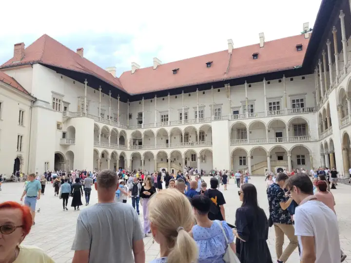 Wawel - Co zobaczyć? Plan zwiedzania na 2h, pół dnia, cały dzień