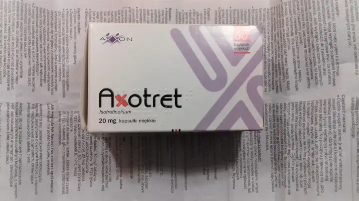 Axotret na trądzik - Kiedy warto i jak bezpiecznie leczyć?