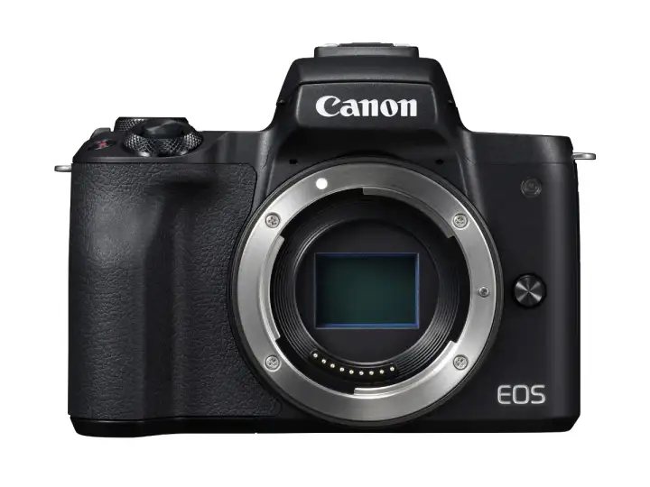 Czarny aparat Canon EOS M50 z widocznym sensorem. Idealny do uchwycenia każdej chwili.