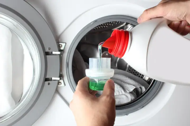 Quanto detersivo in lavatrice? La guida per non sbagliare