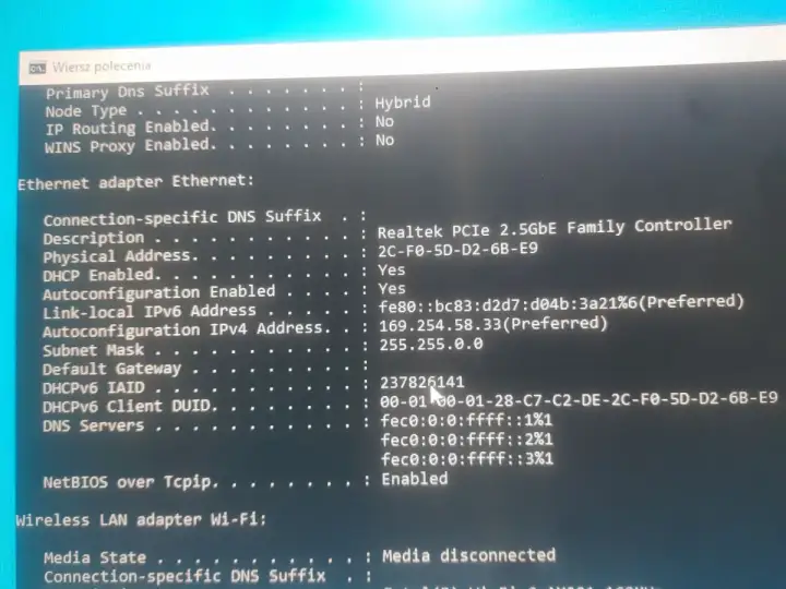 Komunikat o błędzie: karta sieciowa ethernet nie ma poprawnej konfiguracji protokołu IP. Widoczny jest adres IPv4 169.254.58.33.
