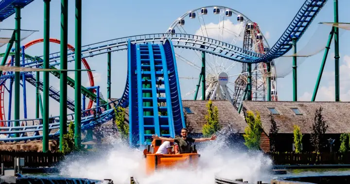 Hyperion Energylandia: Ile trwa przejazd? Czas i kluczowe fakty