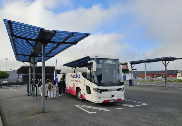 Lotnisko Paryż Beauvais - Jak dojechać do centrum i czy to się opłaca?