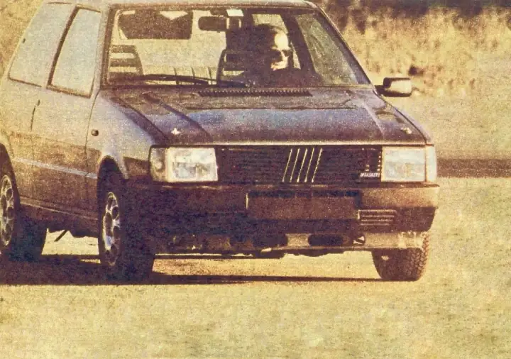 Fiat Uno Turbo - Dlaczego stał się kultowy? Poradnik przed zakupem