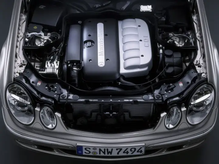 Mercedes W211 - Jak uniknąć pułapki? Opinie, silniki i usterki
