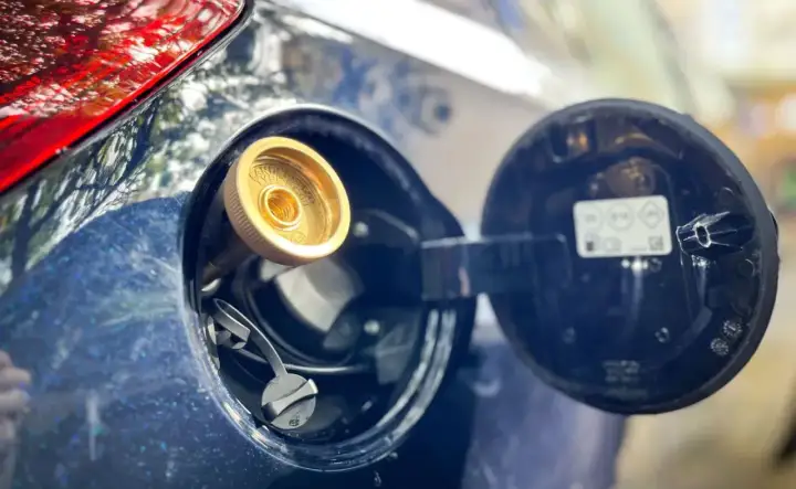 Cena gazu LPG - Ile realnie kosztuje 100 km i kiedy to ma sens?