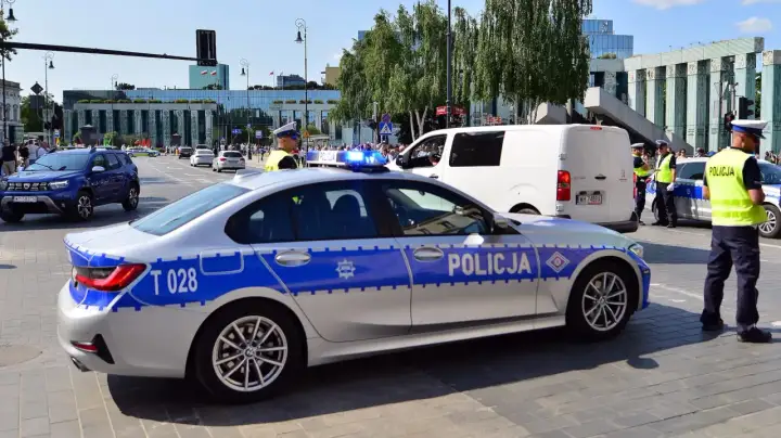 Jak napisać zgłoszenie na policję? Praktyczny poradnik krok po kroku