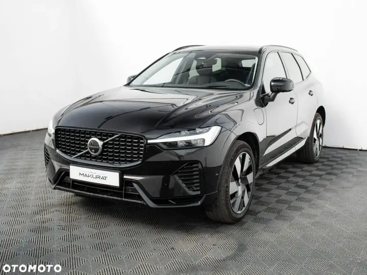 Czarny Volvo XC60 na sprzedaż. Sprawdź atrakcyjną volvo xc60 cena i ofertę.