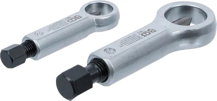 Dos rompetuercas de metal plateado, herramientas para romper tuercas oxidadas o difíciles de quitar.