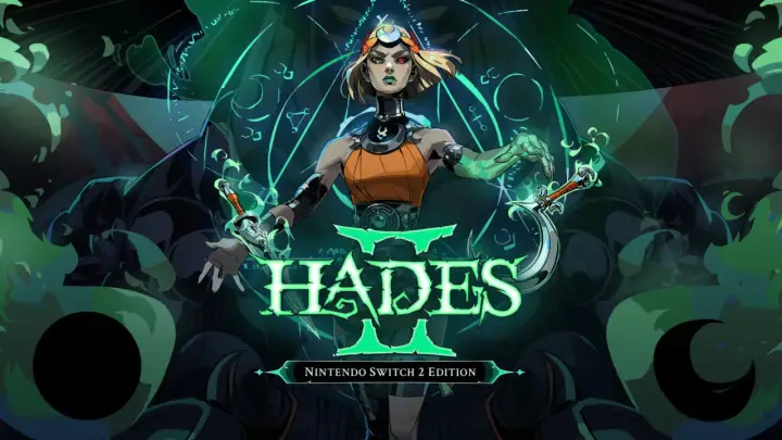 Melaina z Hades 2 na PS5, otoczona mrocznymi postaciami i zielonymi runami, dzierży dwa zakrzywione miecze.