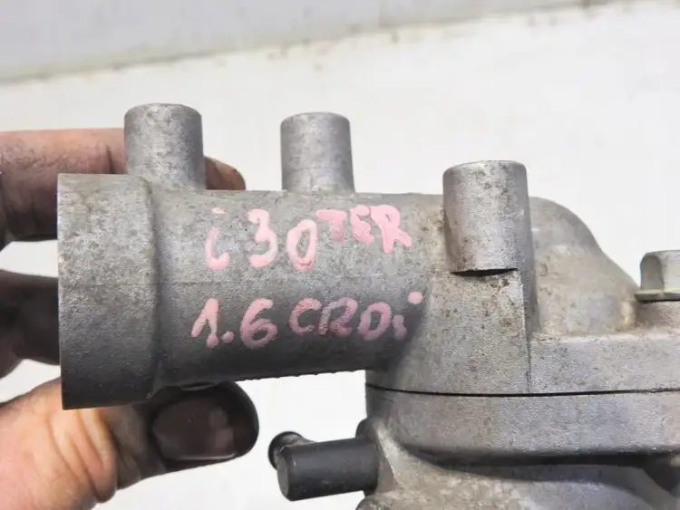 Hyundai i30: Termostat objawy, wymiana, koszty. Czy to Twój problem?