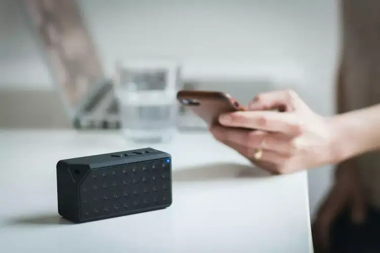 Jak podłączyć głośnik do telefonu? Poradnik krok po kroku i triki!
