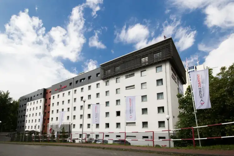 Hotel Diament Spodek Katowice: Czy to idealny nocleg dla Ciebie?