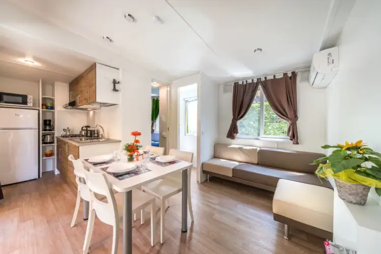 Rzym: Ceny noclegów od 35 EUR. Jak znaleźć tani hotel/apartament?