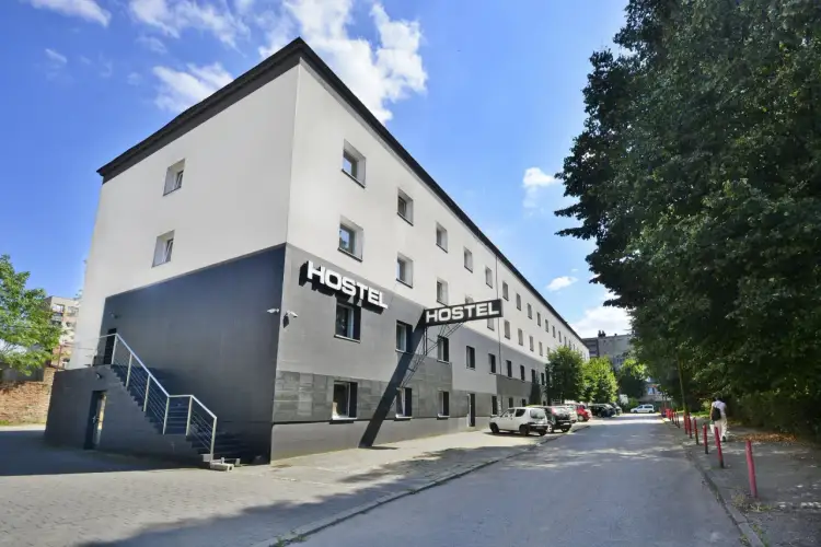 Hostel Katowice Centrum: Gdzie spać tanio i wygodnie?