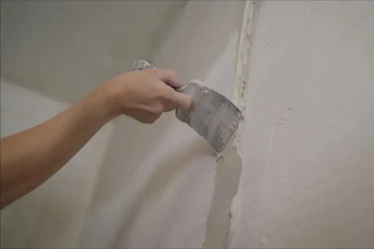 Co to jest zaprawa gipsowa i jak wykorzystać jej niezwykłe właściwości?