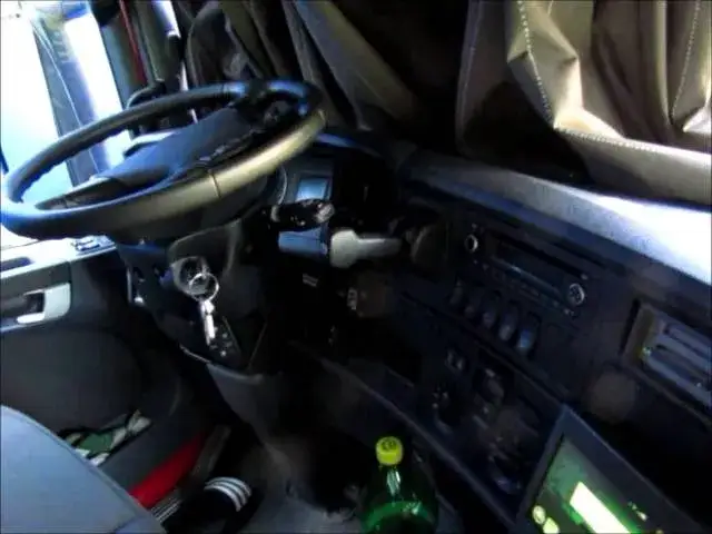 Jak włączyć klimatyzację postojową w Volvo FH i uniknąć problemów