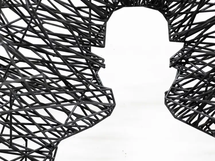 Tomasz Górnicki: Fenomen rzeźby, która porusza. Poznaj artystę.