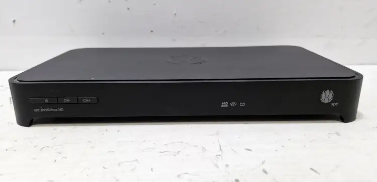 Pace UPC w Play: Dekoder nie działa? Napraw lub wymień!