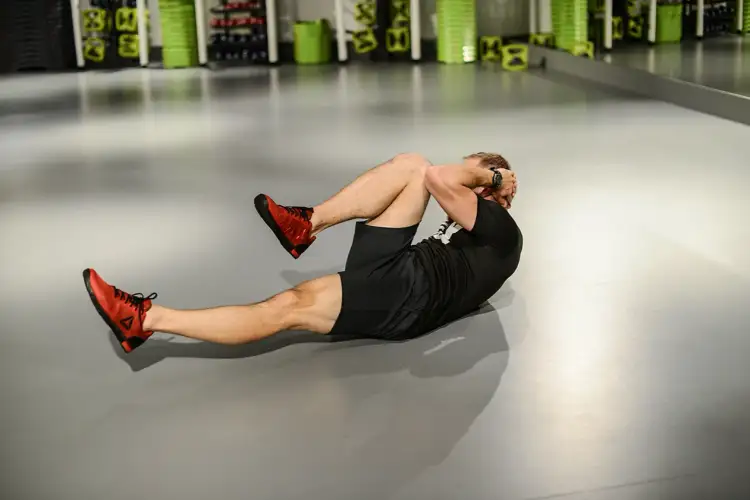 Rower czy bieganie na brzuch: które ćwiczenie naprawdę działa?