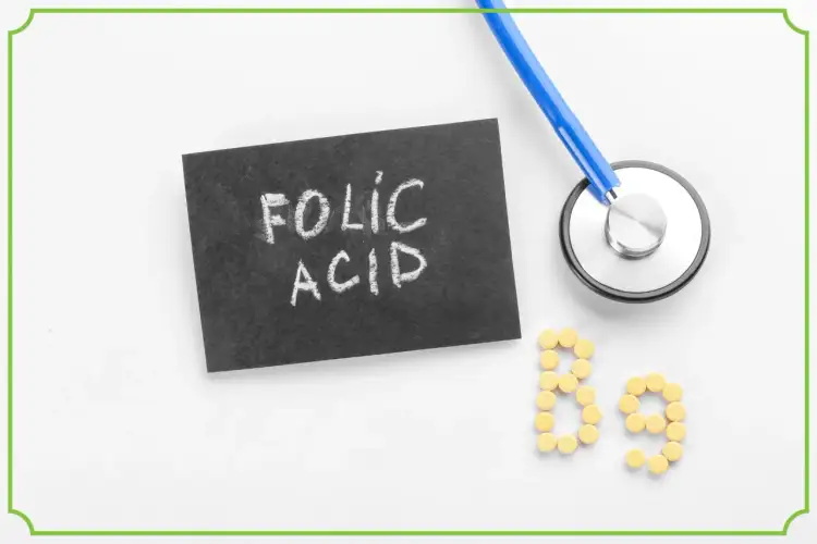 Czy kwas foliowy ma wpływ na miesiączkę? Sprawdź, co musisz wiedzieć