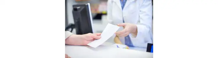 Wizyta komercyjna u lekarza: Co to? Różnice, koszty, jak się umówić?