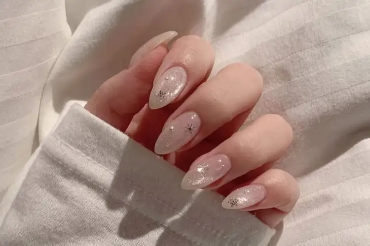 Jakie wzory na paznokcie 2026? Trendy Quiet Luxury i łatwe DIY